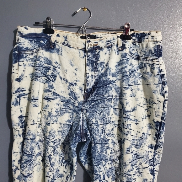 Lucy Diamonds Womens Jean Jeggings Acid Wash Distressed Size 18 - Picture 2 of 8